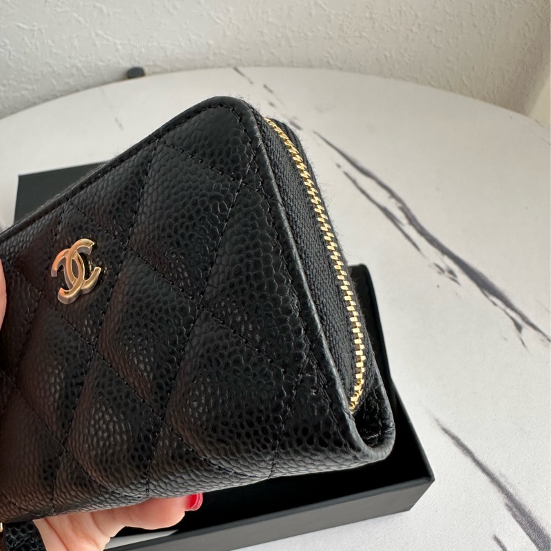 Chanel荔枝拉鍊零錢包。-2