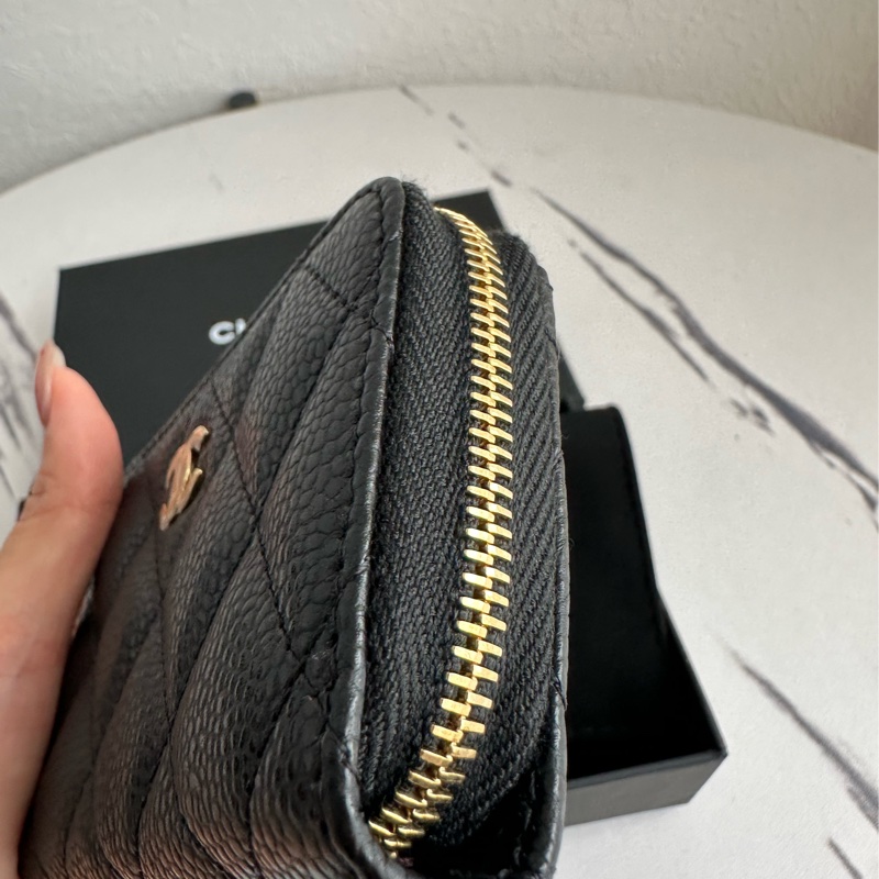 Chanel荔枝拉鍊零錢包。-3