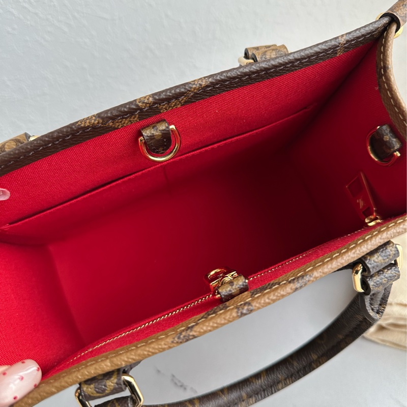 Lv on the go pm 多功能-9