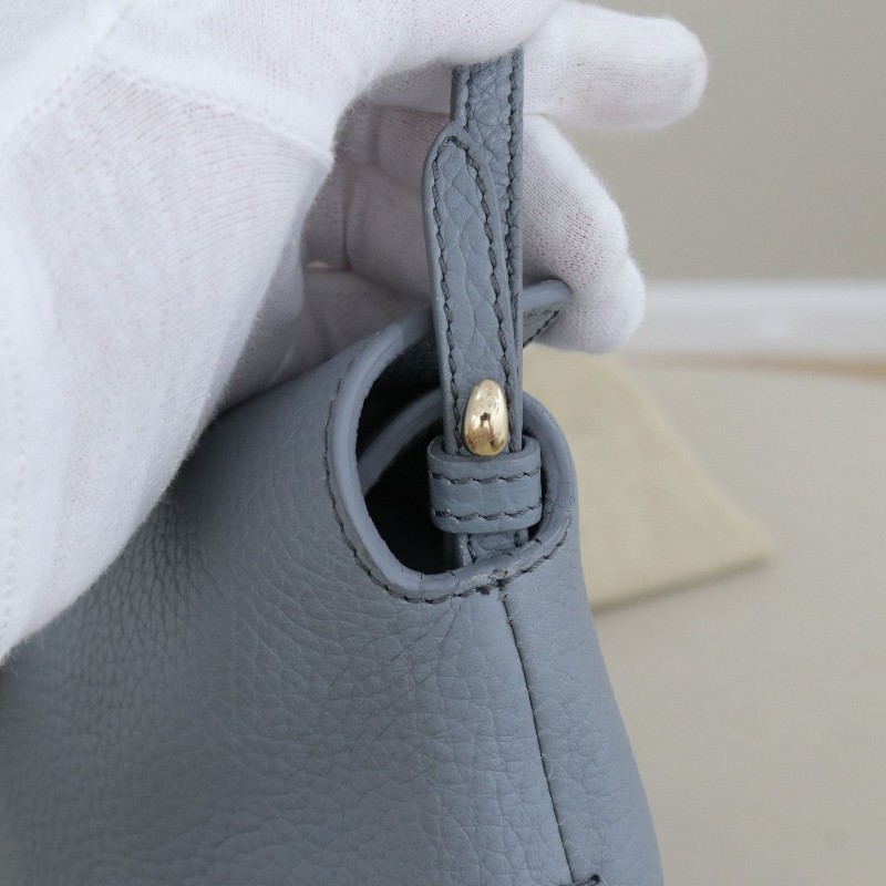 Burberry 藍色牛皮肩背包斜背包-8