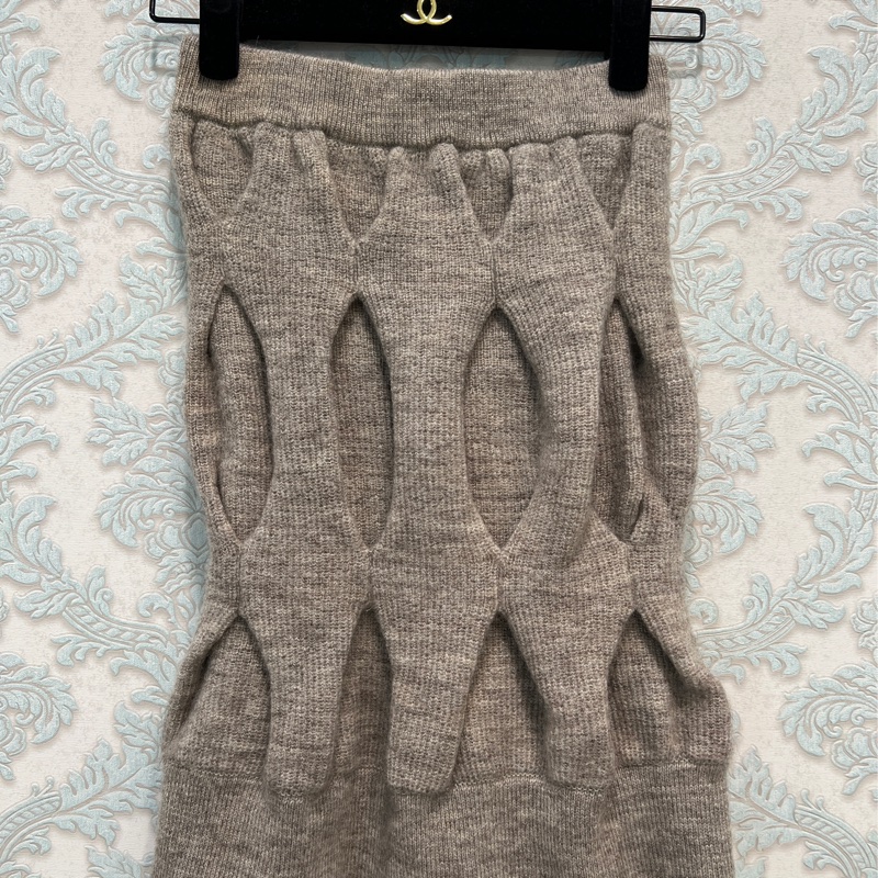 ISSEY MIYAKE 三宅一生-灰色羊毛蜂巢針織短裙-0