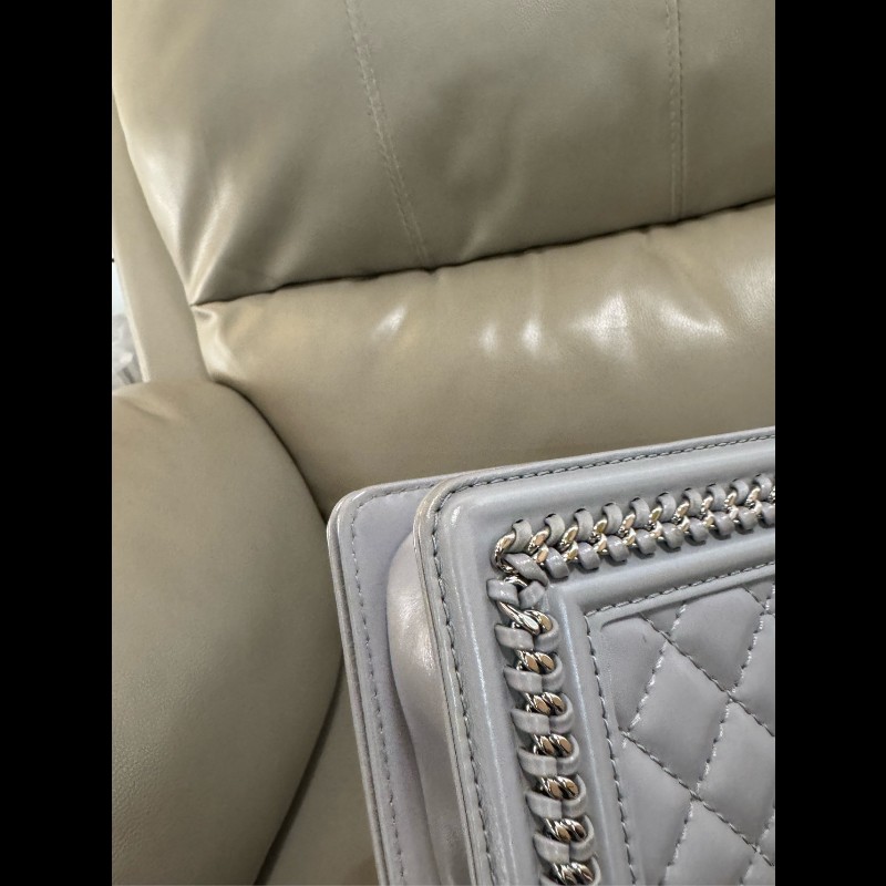 CHANEL Leboy 灰色牛皮菱格紋小號 宮廷款-11