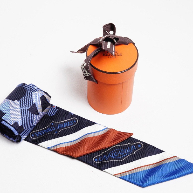 HERMES MARINE SILK CAVALCADOUR MORNING TWILLY-6