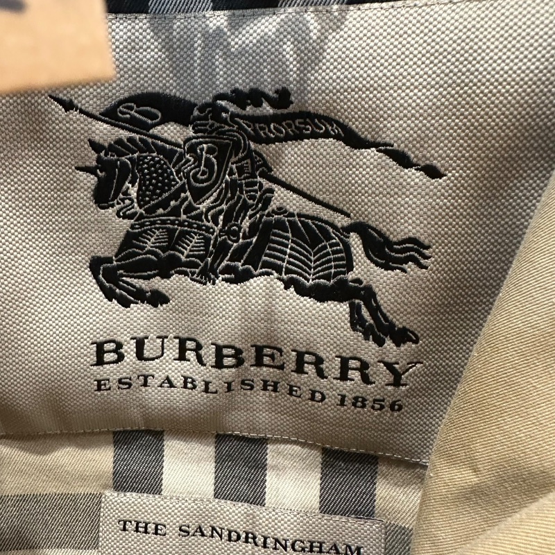 【美收精品】BURBERRY 茶色短版風衣外套 4-586-6