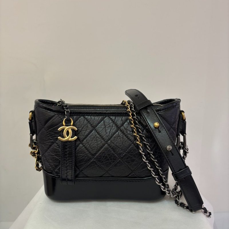 CHANEL黑牛皮流浪包-小-0