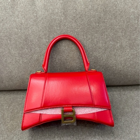 巴黎世家紅色沙漏包