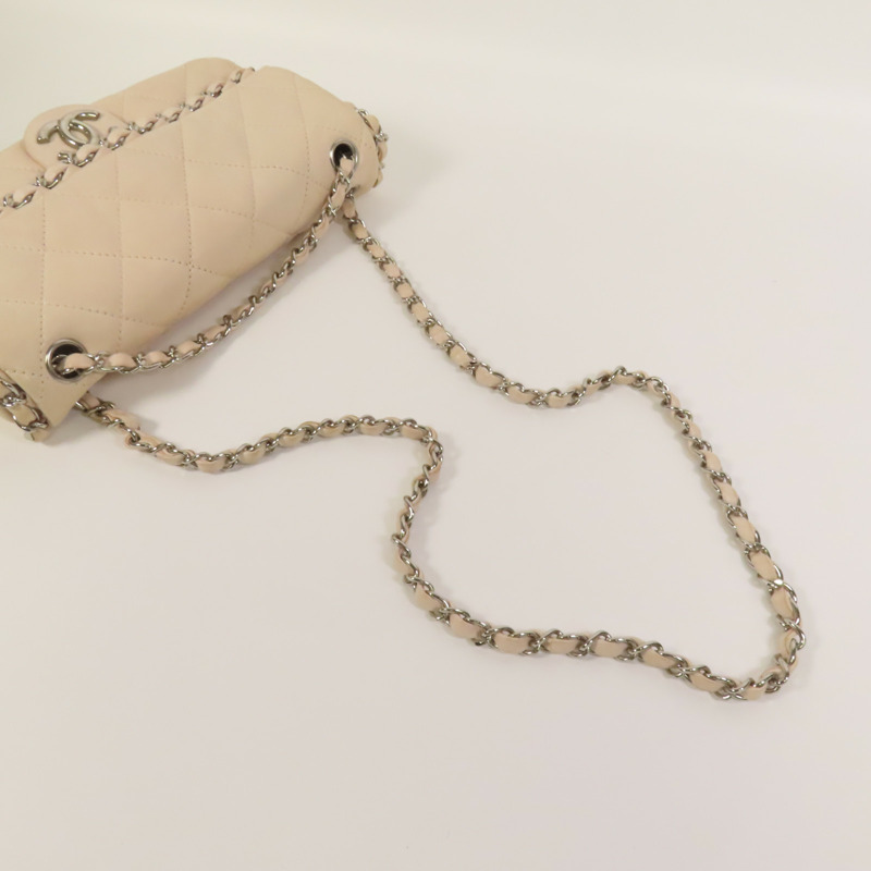 CHANEL 牛皮皮革Chain Shoulder銀扣肩背袋-4