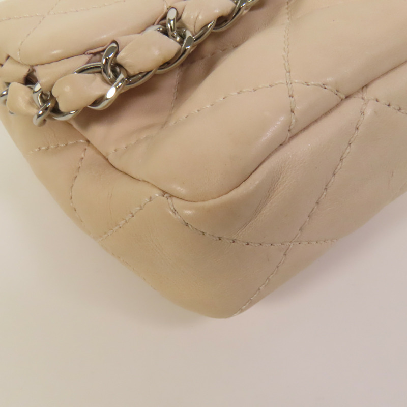 CHANEL 牛皮皮革Chain Shoulder銀扣肩背袋-9