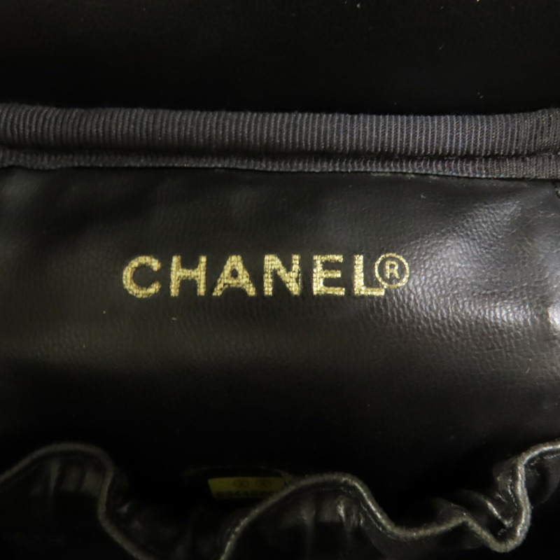CHANEL 牛皮皮革Vintage Vanity金扣手挽袋-7