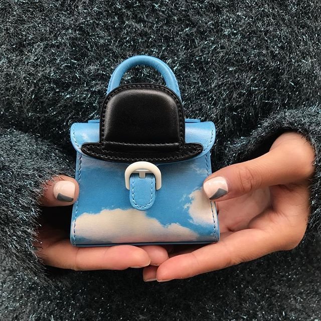 Delvaux 限量款 Les Miniatures Belgitude Collection Brillant Charms-4