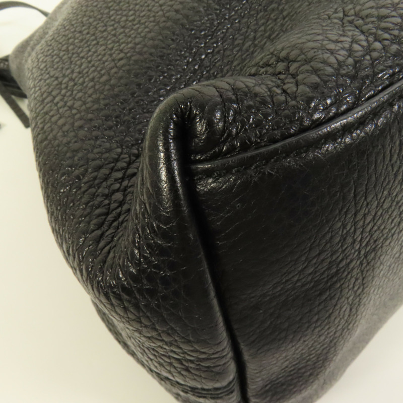 GUCCI 牛皮皮革Soho Pebbled金扣肩背袋-12