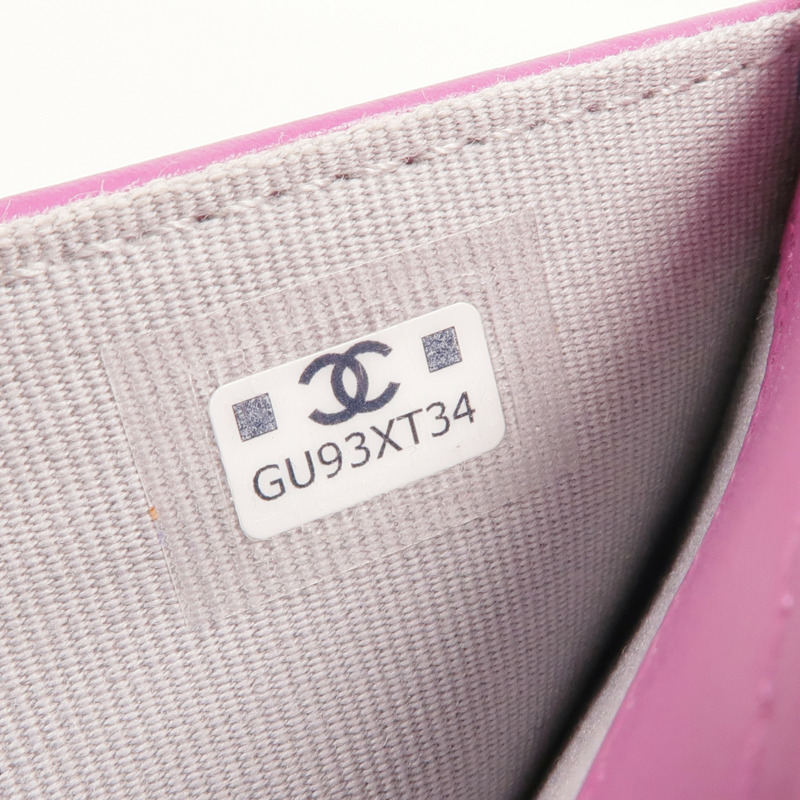 CHANEL 牛皮皮革Wallet金扣錢包-15