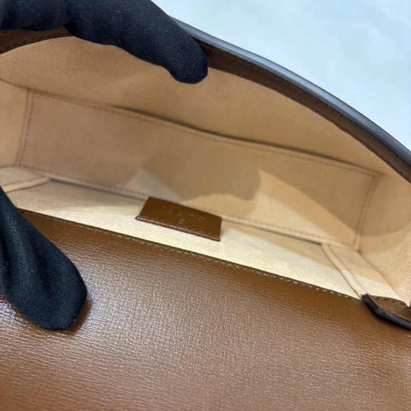 GUCCI咖邊PVC 1955橫式手機包-9