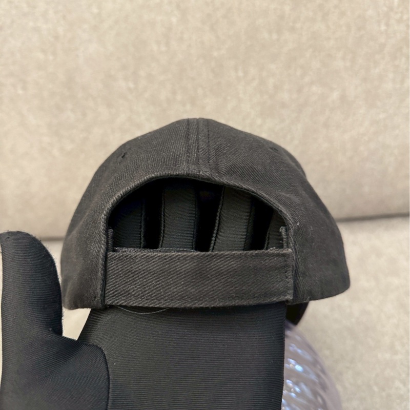 巴黎世家可樂刺繡帽-3