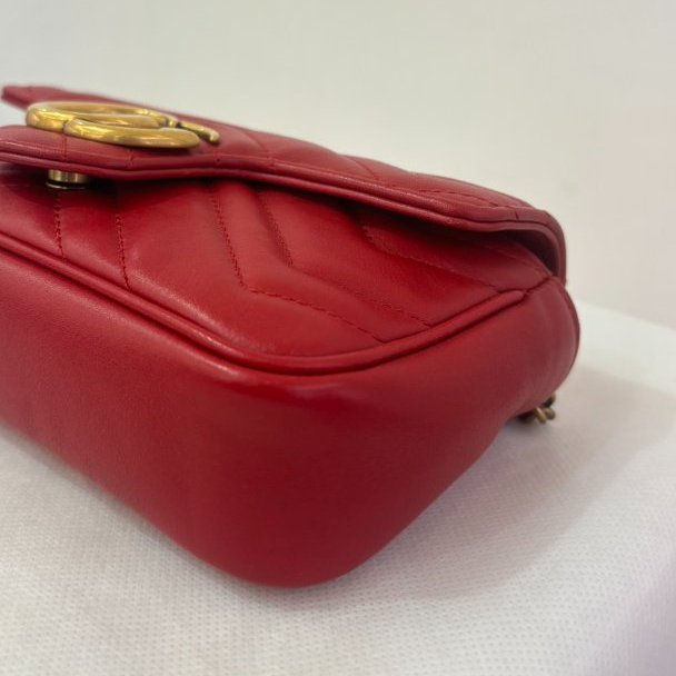 GUCCI紅牛皮金釦Marmont 鍊包16.5cm-6