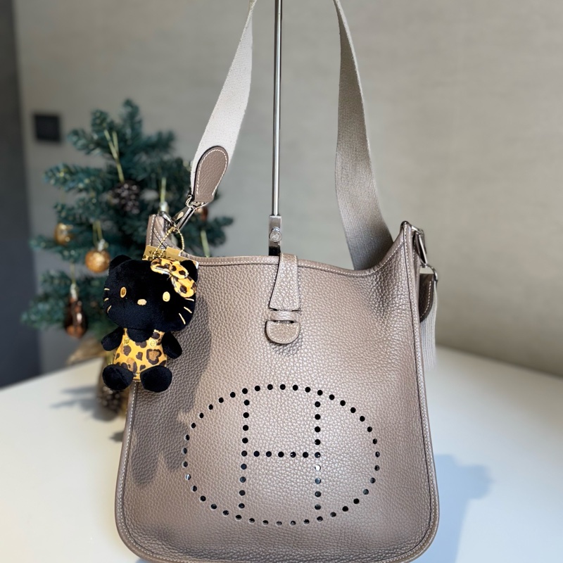 Hermes Evelyne 29 大象灰銀扣-2