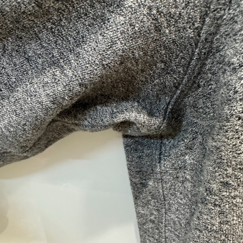 【美收精品】KENZO 灰色大眼睛長袖上衣 4-588-3