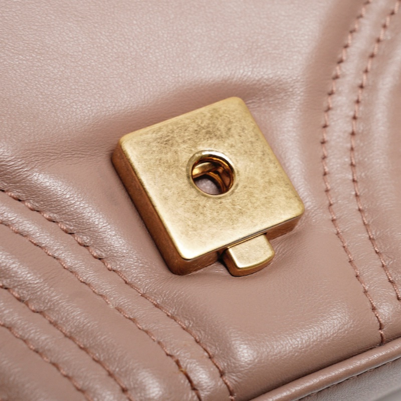 GUCCI GG Marmont 經典金屬雙G LOGO迷你手提兩用包(奶茶色)-11