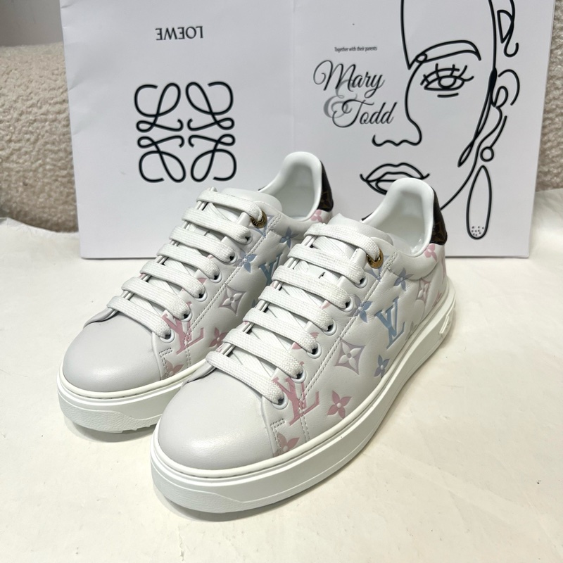 99新LV/路易威登 Time Out 皮革板鞋系帶防滑低幫休閒厚底滑板鞋女款 白藍粉色 簡單百搭網球高爾夫運動鞋驢鞋 尺碼36.5-2