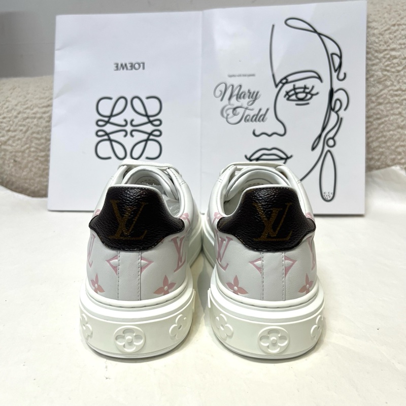 99新LV/路易威登 Time Out 皮革板鞋系帶防滑低幫休閒厚底滑板鞋女款 白藍粉色 簡單百搭網球高爾夫運動鞋驢鞋 尺碼36.5-5
