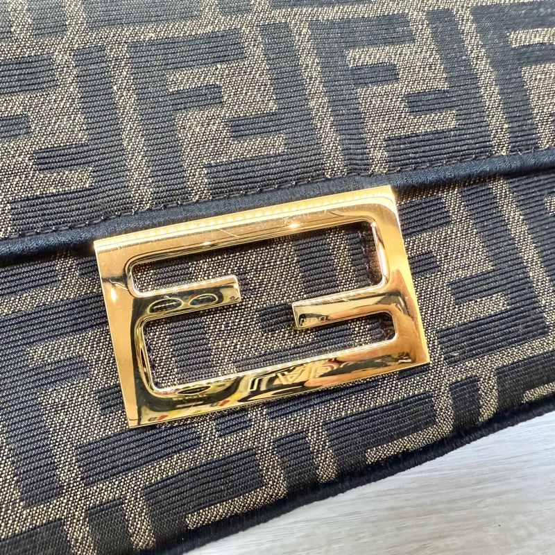 FENDI迷你法掍棕色FF提花布料提把斜背包8BS017-11