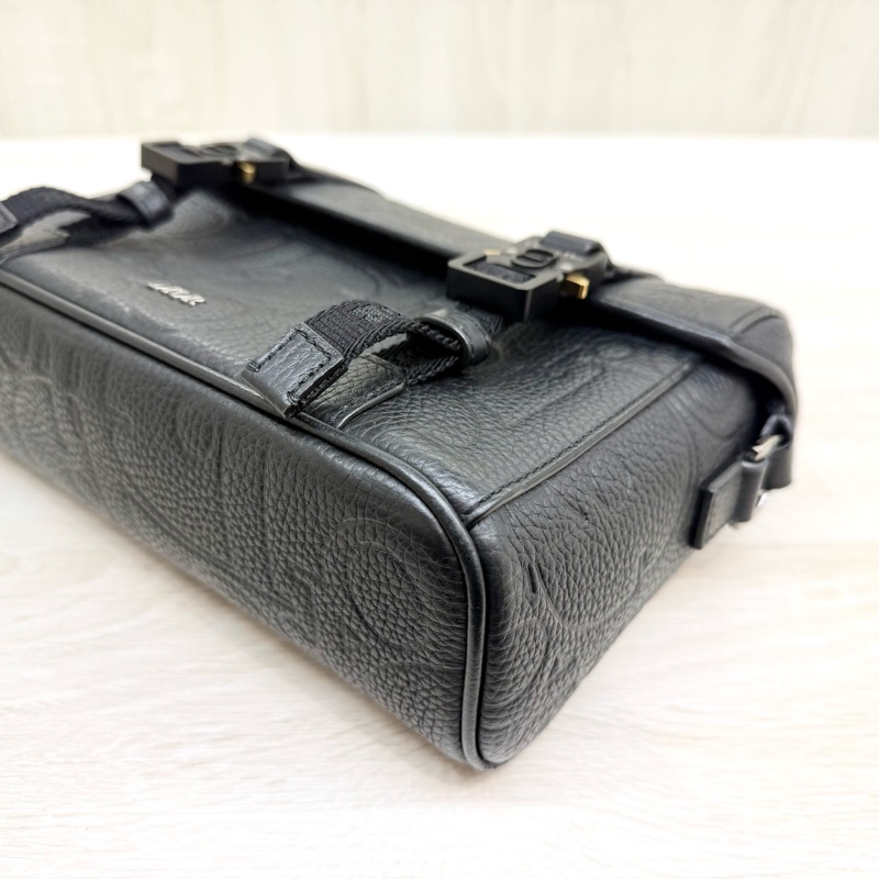 DIOR黑色牛皮Hit the Road下蓋釦式郵差包1ESPO333LLG-9