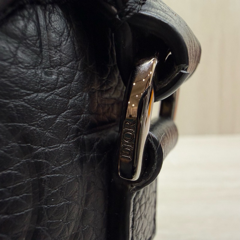 DIOR黑色牛皮Hit the Road下蓋釦式郵差包1ESPO333LLG-13