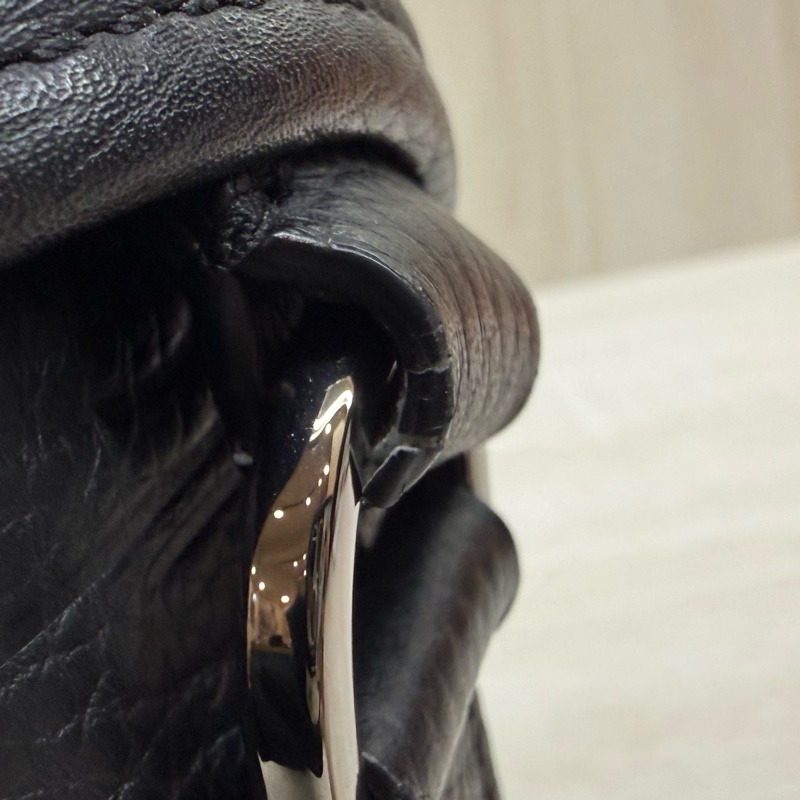 DIOR黑色牛皮Hit the Road下蓋釦式郵差包1ESPO333LLG-15