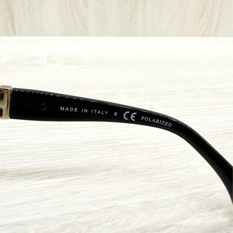 CHANEL黑框金邊皮穿鍊墨鏡-6