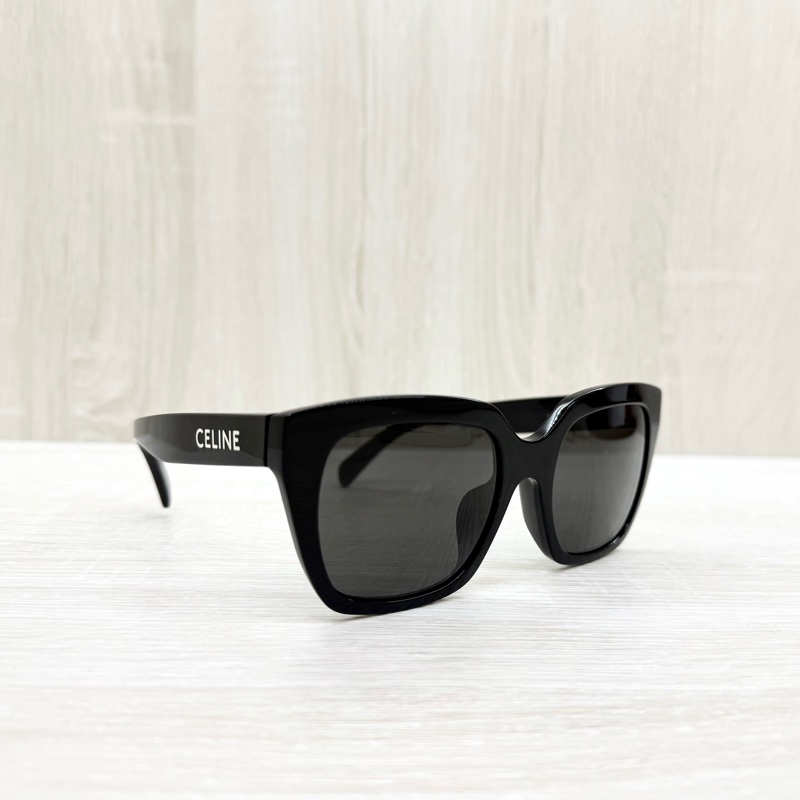 CELINE黑色大框MONOCHROMS 03墨鏡4S198-0