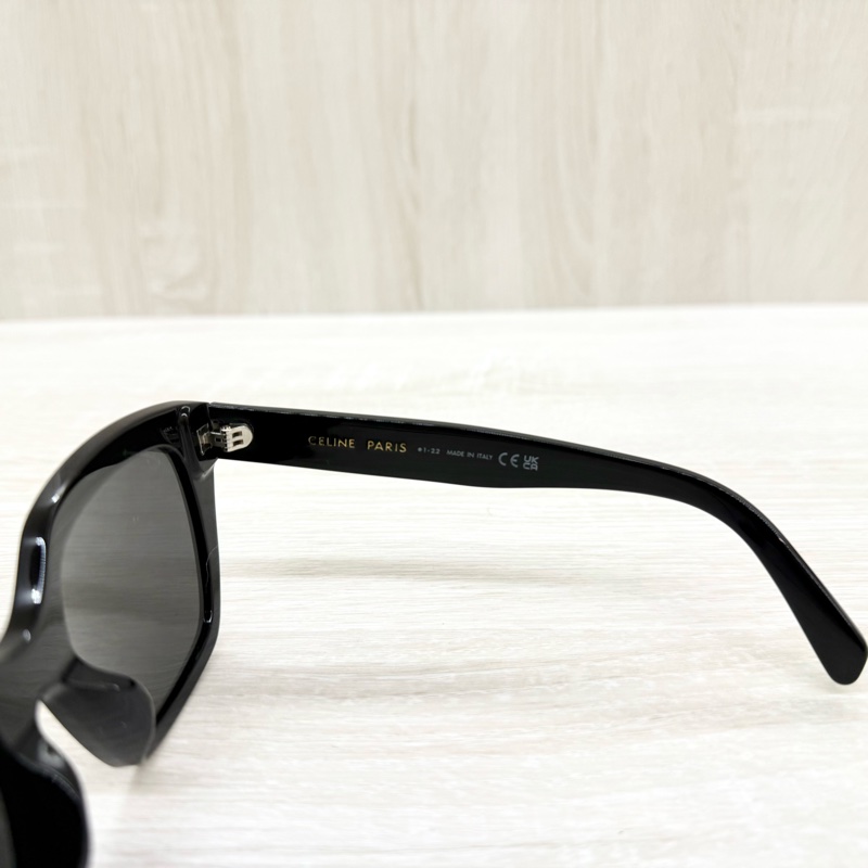 CELINE黑色大框MONOCHROMS 03墨鏡4S198-4