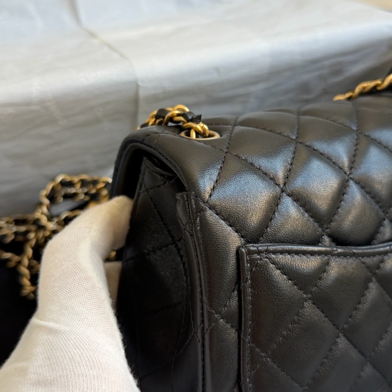 ®️✨CHANEL 25A金球方胖子 黑金芯片款 全新品-16