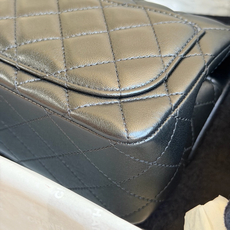 ®️✨CHANEL 25A金球方胖子 黑金芯片款 全新品-18