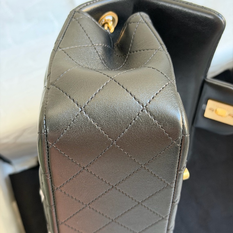 ®️✨CHANEL 25A金球方胖子 黑金芯片款 全新品-19
