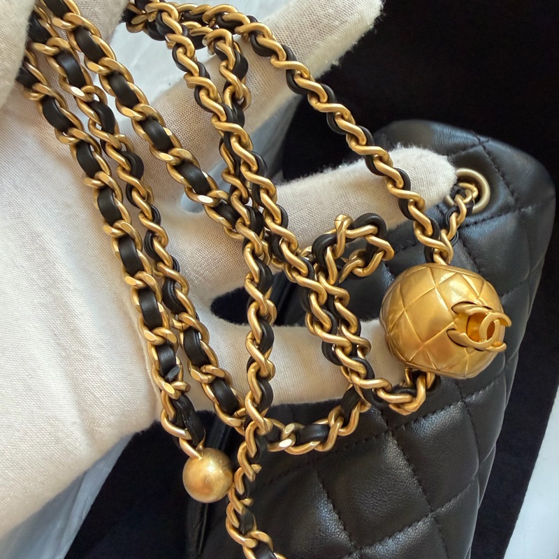 ®️✨CHANEL 25A金球方胖子 黑金芯片款 全新品-33