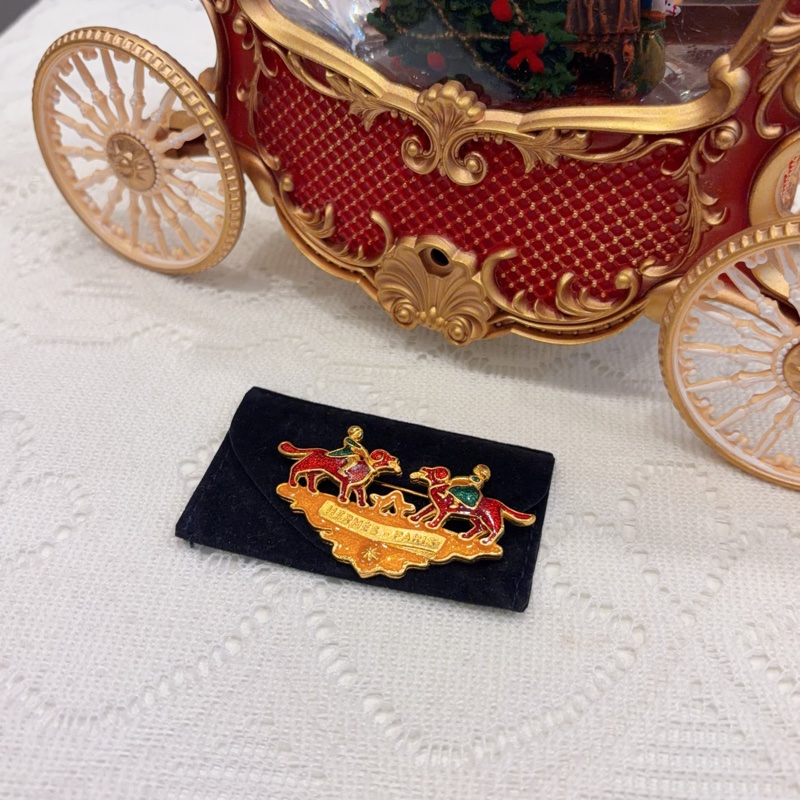 Hermes Vintage 小狗心口針 胸針 古董-1