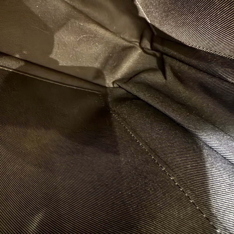 LOUIS VUITTON M41643 斜背包-19