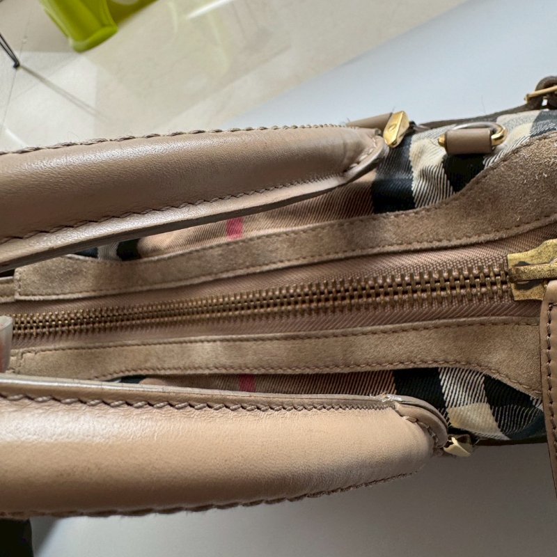 BURBERRY 經典格紋手提包-28