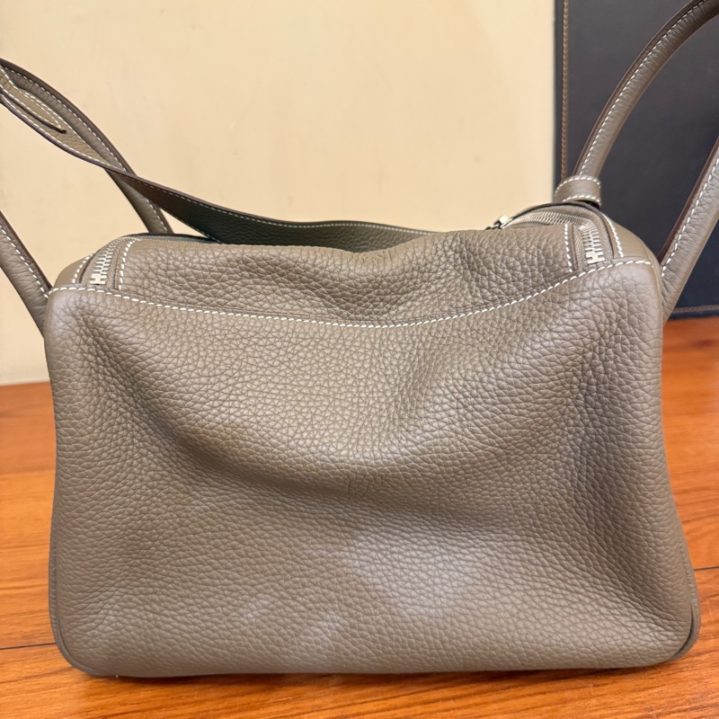 Hermes lindy30 大象灰  要買 這尺寸真的不大-5