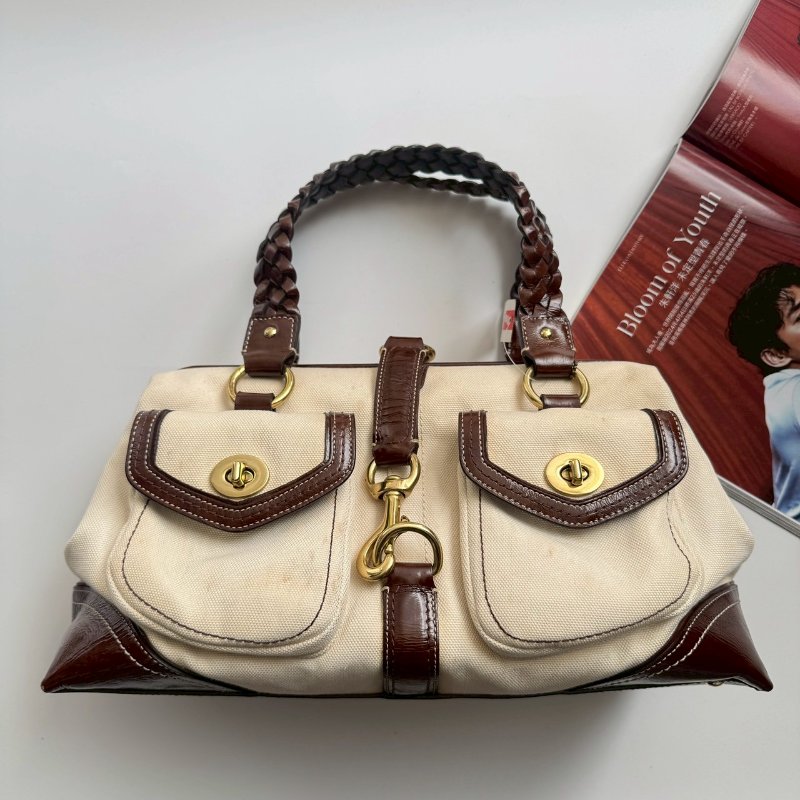 COACH 米白帆布拚咖色肩背包-0