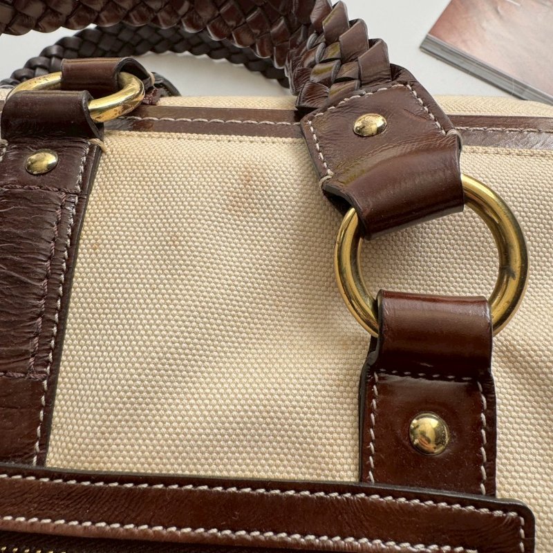 COACH 米白帆布拚咖色肩背包-12