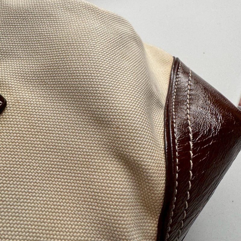 COACH 米白帆布拚咖色肩背包-32