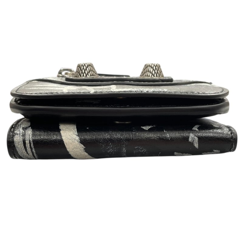 BALENCIAGA 巴黎世家 Le Cagole 塗鴉三折短夾 皮革 黑色 銀釦-4