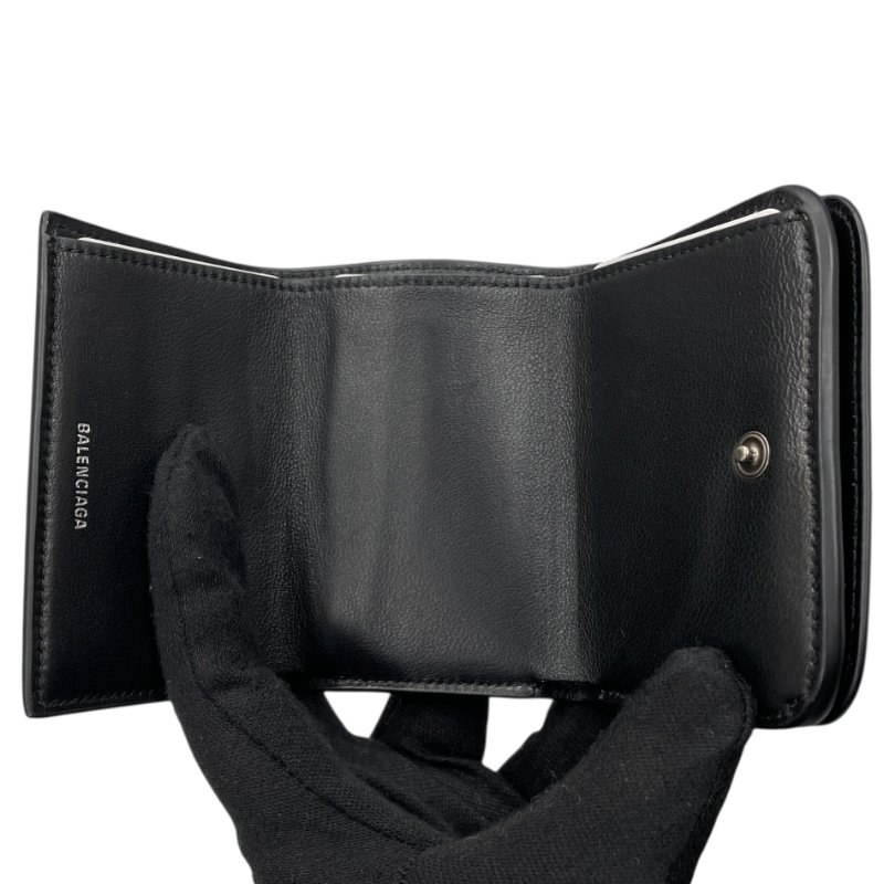 BALENCIAGA 巴黎世家 Le Cagole 塗鴉三折短夾 皮革 黑色 銀釦-10