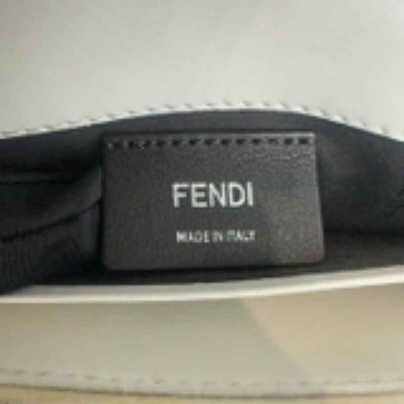 芬迪白色logo底長22單肩斜挎包-18