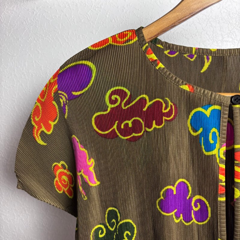 絕版收藏 ::三宅一生 Issey Miyake :: Pleats Please PP 鬥牛雲圖樣 秋香色外罩衫 上衣 3號-4