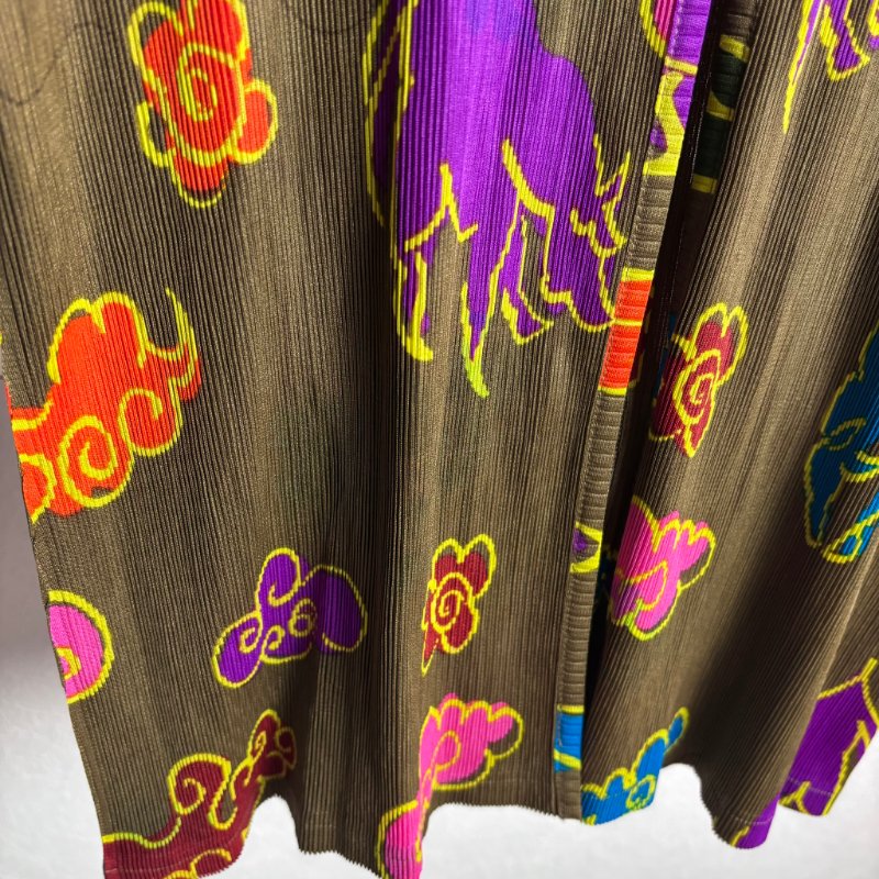 絕版收藏 ::三宅一生 Issey Miyake :: Pleats Please PP 鬥牛雲圖樣 秋香色外罩衫 上衣 3號-5