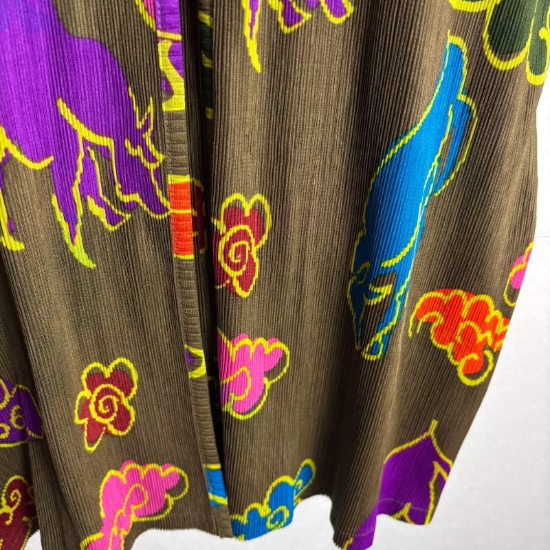 絕版收藏 ::三宅一生 Issey Miyake :: Pleats Please PP 鬥牛雲圖樣 秋香色外罩衫 上衣 3號-6