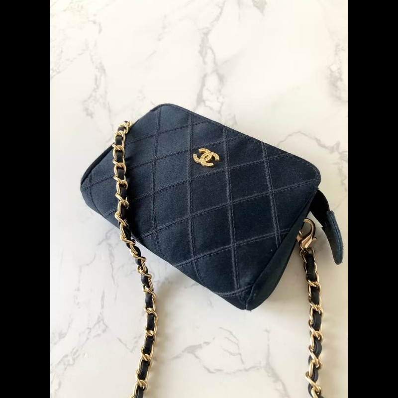 【LA LUNE】絕版古董包 Chanel黑色水鑽絲絹包 側背包 斜背包 中古二手小包-1