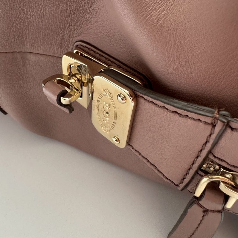 TODS 溫柔藕粉色手提兩用包-8